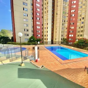 Apartamento Hermoso Y Acogedor Apartamento Amoblado En, Medellín