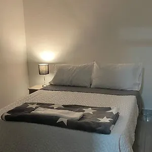 Apartamento Aparta Estudio Amoblado 3 Medellin, San Joaquin, Medellín