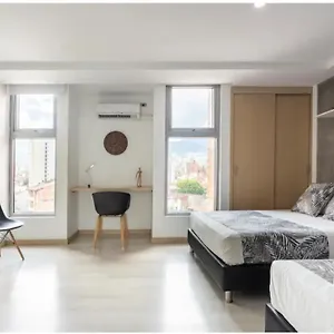 Apartamento Beautiful & Comfortable In Laureles, Medellín